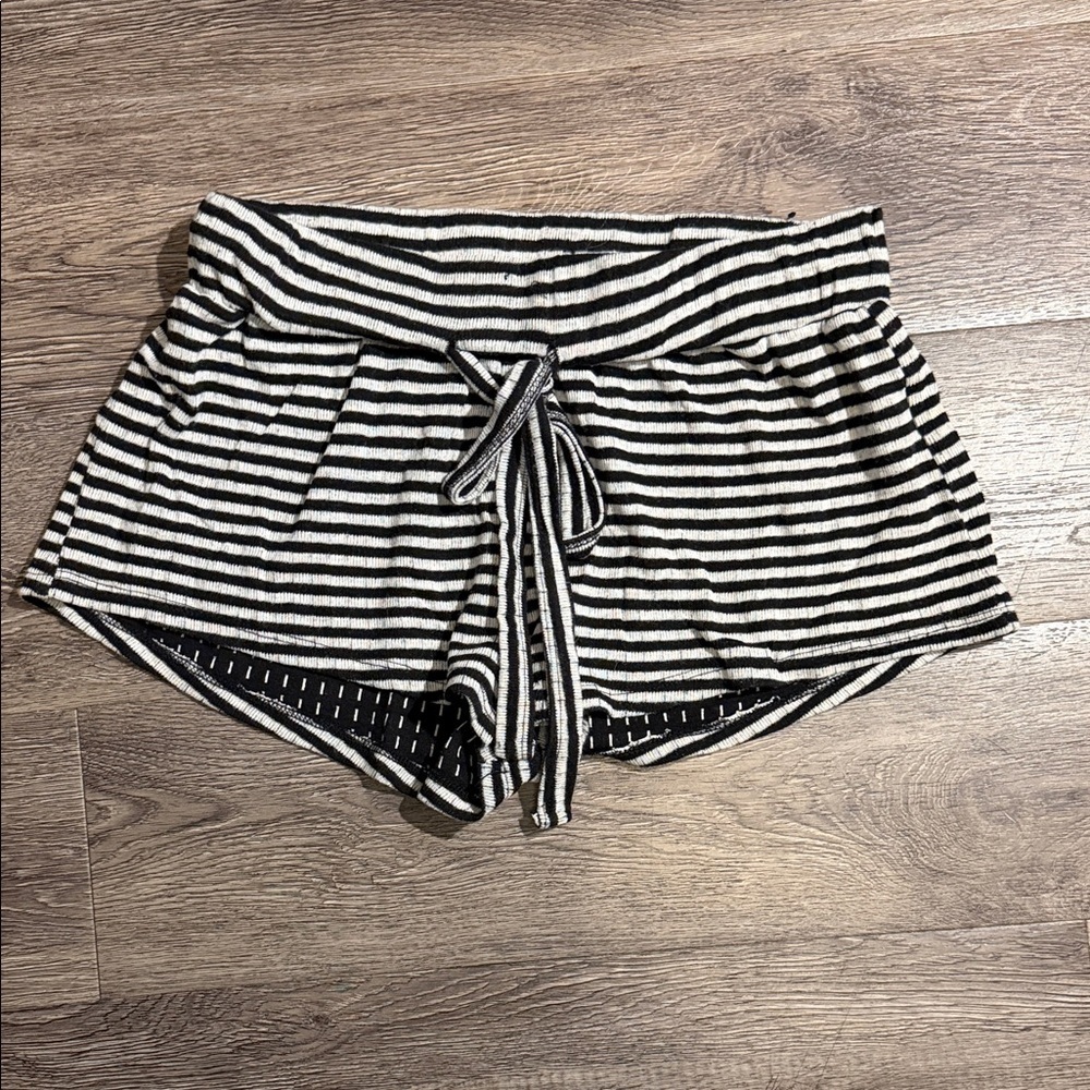 Ardene Black and White Striped High Waist Shorts